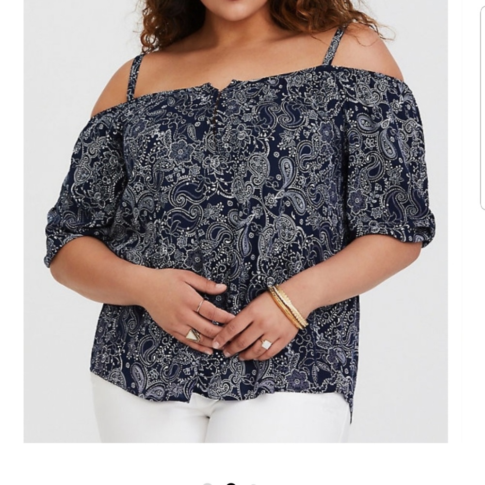 Paisley Cold shoulder top